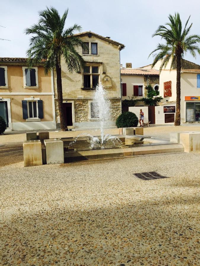 La Maison Sur La Place Aigues-Mortes Exteriér fotografie