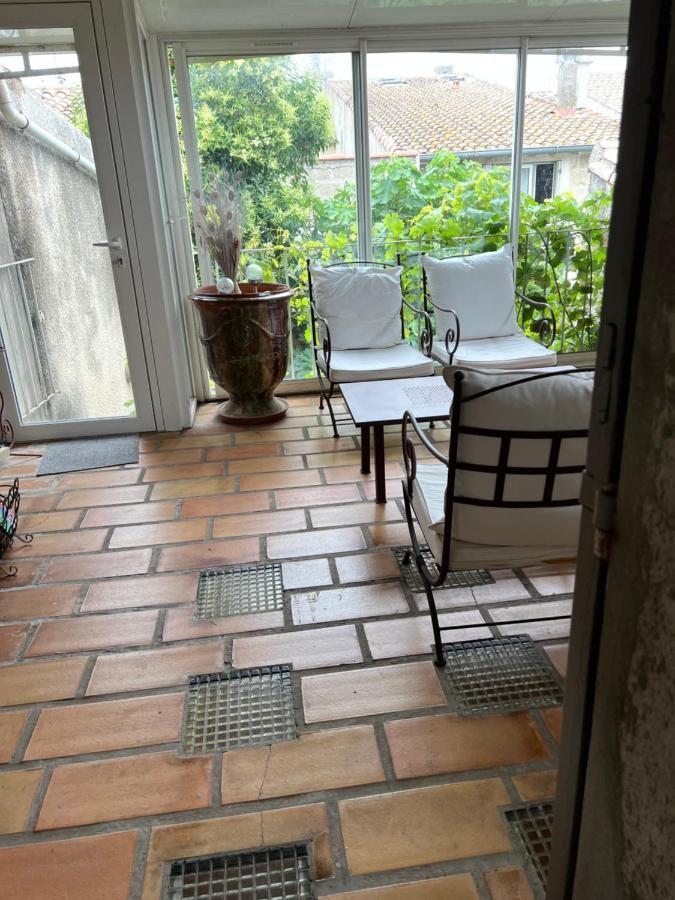 La Maison Sur La Place Aigues-Mortes Exteriér fotografie