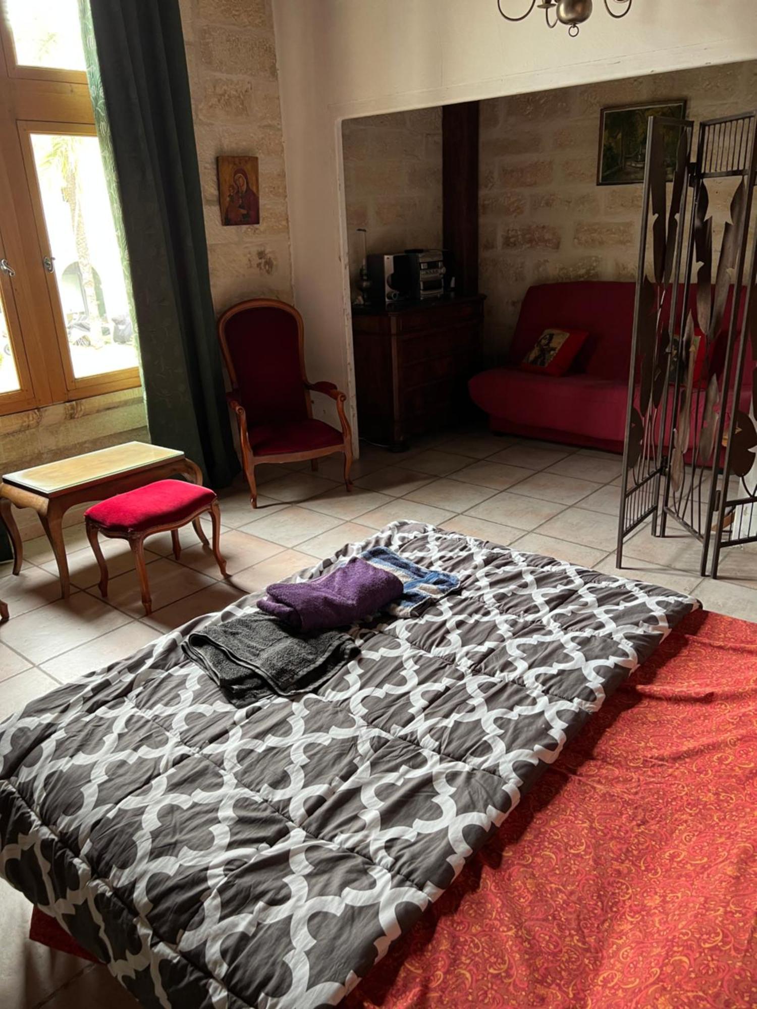 La Maison Sur La Place Aigues-Mortes Exteriér fotografie